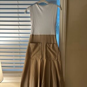 Two-Tone Sleeveless Dress with Pockets